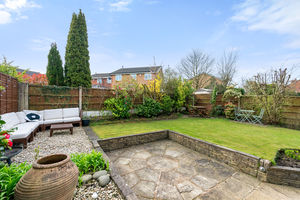 Photo 25- click for photo gallery